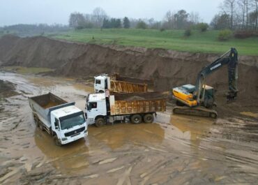 დარჩელის ადმინისტრაციულ ერთეულში, მდინარე ჯუმზე ნაპირსამაგრი სამუშაოები ხორციელდება