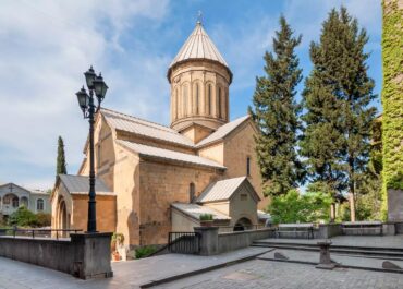 საპატრიარქო-მრევლს სიონის ტაძარში შესვლა და პატრიარქის საფლავისთვის პატივის მიგება შეეძლება ყოველდღე, 08:00-დან 22:00 საათამდე