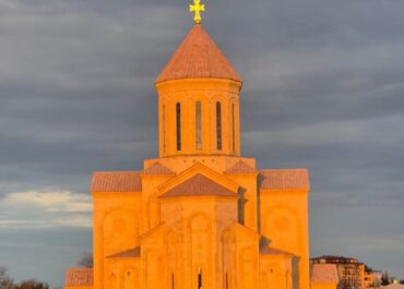 საპატრიარქო განცხადებას ავრცელებს