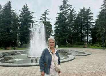 როგორ შექმნა  ყოფილმა პედაგოგმა მყუდრო კაფე ზუგდიდში
