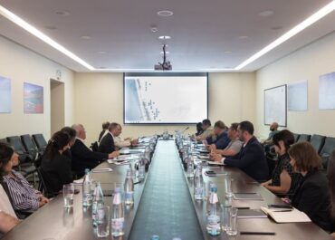 ინფრასტრუქტურის სამინისტროში განმუხურის სანაპირო ზოლის განვითარების არქიტექტურული პროექტის შუალედური შედეგები განიხილეს