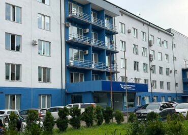 დავით ვერავამ და დავით კოდუამ ჭითაწყარში აფეთქებისას დაშავებულები მოინახულეს